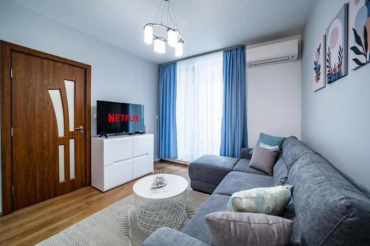 Brand New Downtown Apartment Varna